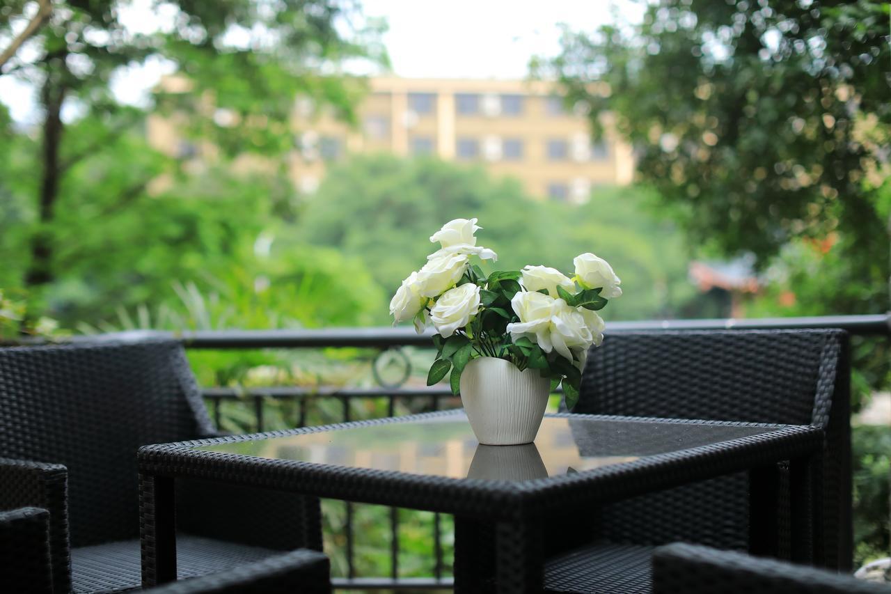 Riverside Inn Guilin Central Exterior photo